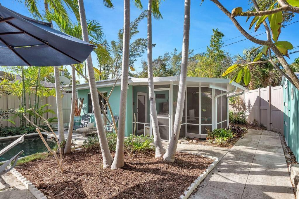 Charming Studio W Pool One Mile To Beach Pets Welcome ليك وورث المظهر الخارجي الصورة